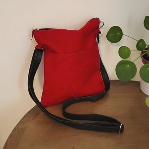 Spirit of the Wild cross body bag